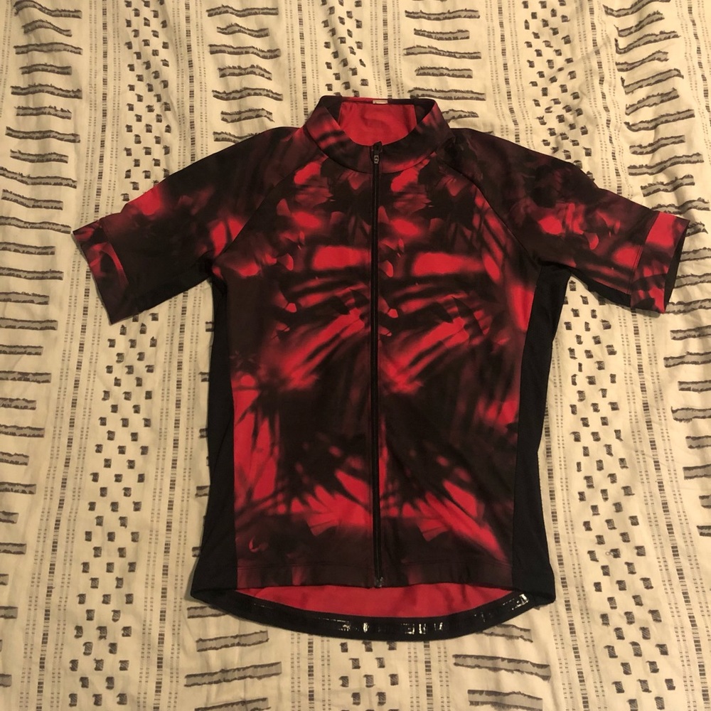 Lululemon Three Peaks Cycling Jersey
